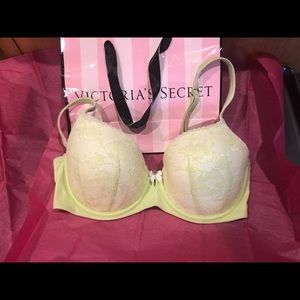 Light yellow Body by Victoria lined Demi good condition in 34DD